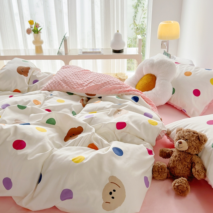 91家纺网 家纺一手货源 找家纺 怡家居 2023新款秋冬棉加豆豆绒印花四件套 彩色小熊