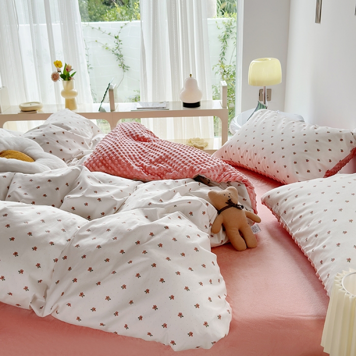 91家纺网 家纺一手货源 找家纺 怡家居 2023新款秋冬棉加豆豆绒印花四件套 粉花花