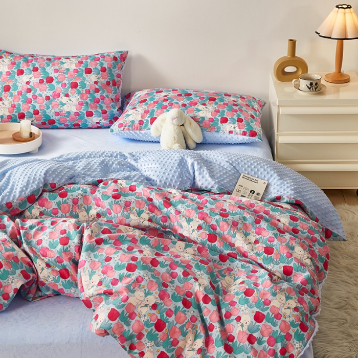 91家纺网 家纺一手货源 找家纺 怡家居 2023新款秋冬棉加豆豆绒印花四件套 开心兔