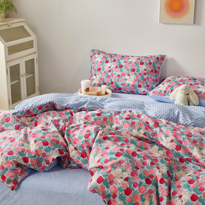 91家纺网 家纺一手货源 找家纺 怡家居 2023新款秋冬棉加豆豆绒印花四件套 开心兔