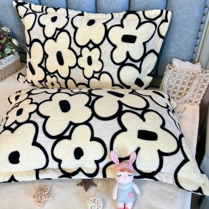 91家纺网 家纺一手货源 找家纺 (总)百寐2023年保暖牛奶绒信封枕套+枕芯组合防静电牛奶绒枕芯保护套