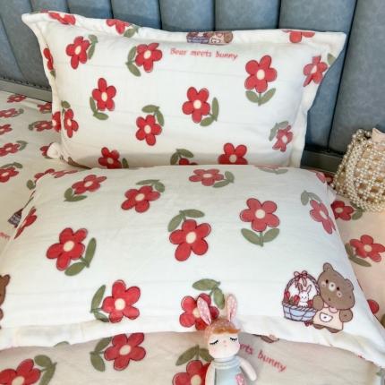 91家纺网 家纺一手货源 找家纺 (总)百寐2023年保暖牛奶绒信封枕套+枕芯组合防静电牛奶绒枕芯保护套