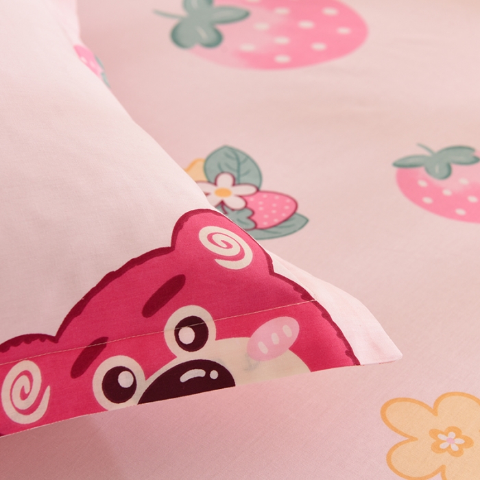 91家纺网 家纺一手货源 找家纺 甜之梦 2025新款12868全棉印花系列单品枕套草莓熊