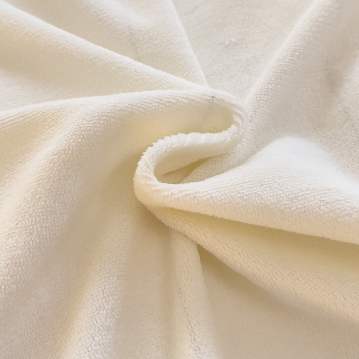 91家纺网 家纺一手货源 找家纺 牛奶绒双拼小香风刺绣贴布绣四件套-戴安娜（含买家秀）戴安娜-月光白