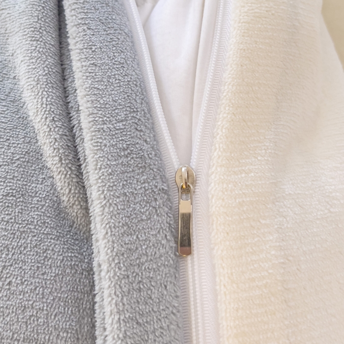 91家纺网 家纺一手货源 找家纺 牛奶绒双拼小香风刺绣贴布绣四件套-戴安娜（含买家秀）戴安娜-月光白