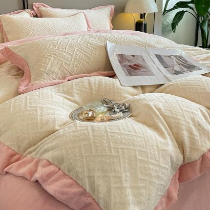 91家纺网 家纺一手货源 找家纺 （总）绘萱 2023新款230克雕花牛奶绒四件套