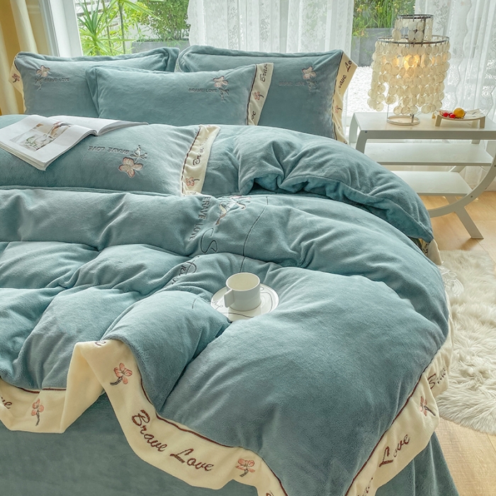 91家纺网 家纺一手货源 找家纺 可以家居 2023新款全消光云绒雅思绒牛奶绒刺绣四件套-漫妮 漫妮-蓝