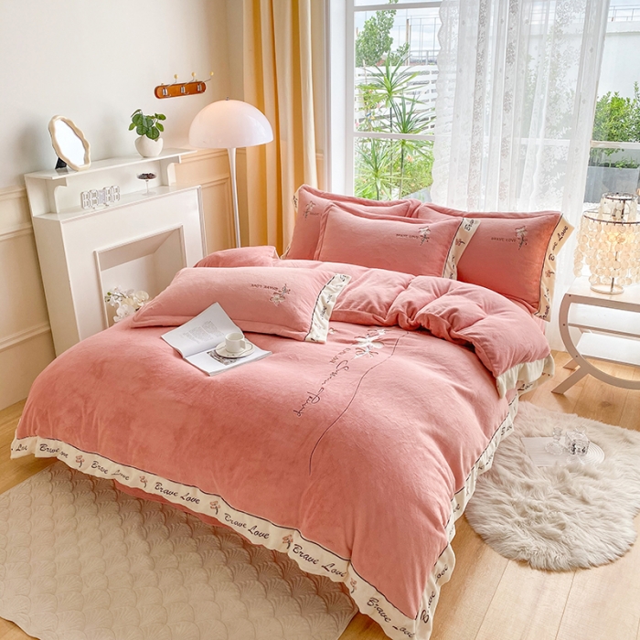 91家纺网 家纺一手货源 找家纺 可以家居 2023新款全消光云绒雅思绒牛奶绒刺绣四件套-漫妮 漫妮-玉