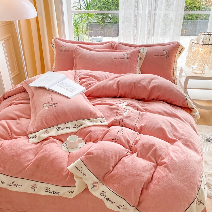 91家纺网 家纺一手货源 找家纺 可以家居 2023新款全消光云绒雅思绒牛奶绒刺绣四件套-漫妮 漫妮-玉