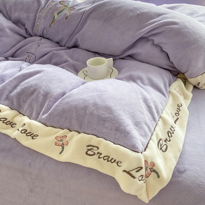 91家纺网 家纺一手货源 找家纺 可以家居 2023新款全消光云绒雅思绒牛奶绒刺绣四件套-漫妮 漫妮-紫