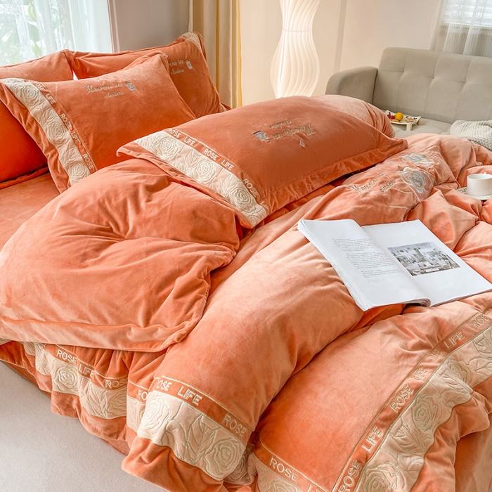 91家纺网 家纺一手货源 找家纺 （总）可以家居 2023新款全消光婴儿绒牛奶绒刺绣四件套-恋语