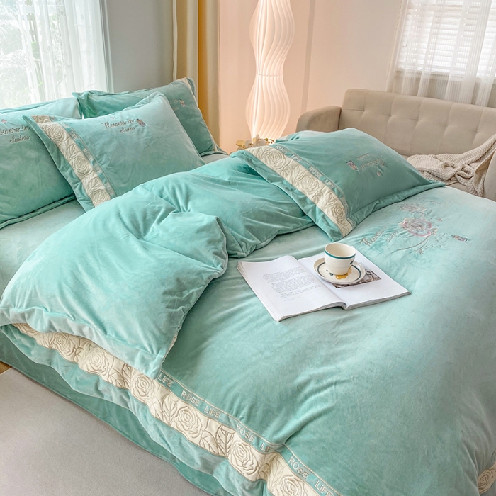 91家纺网 家纺一手货源 找家纺 可以家居 2023新款全消光婴儿绒牛奶绒刺绣四件套-恋语 恋语-绿