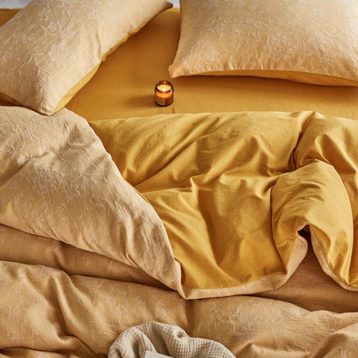 91家纺网 家纺一手货源 找家纺 安莱生活 2023新款A类双层纱全棉锦弈系列四件套 锦弈-姜黄