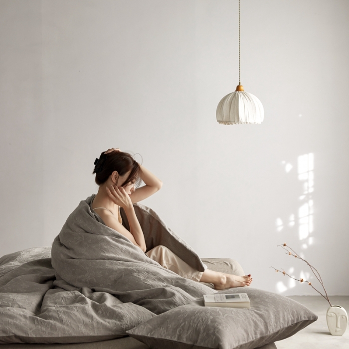 91家纺网 家纺一手货源 找家纺 安莱生活 2023新款A类双层纱全棉锦弈系列四件套 锦弈-浅灰