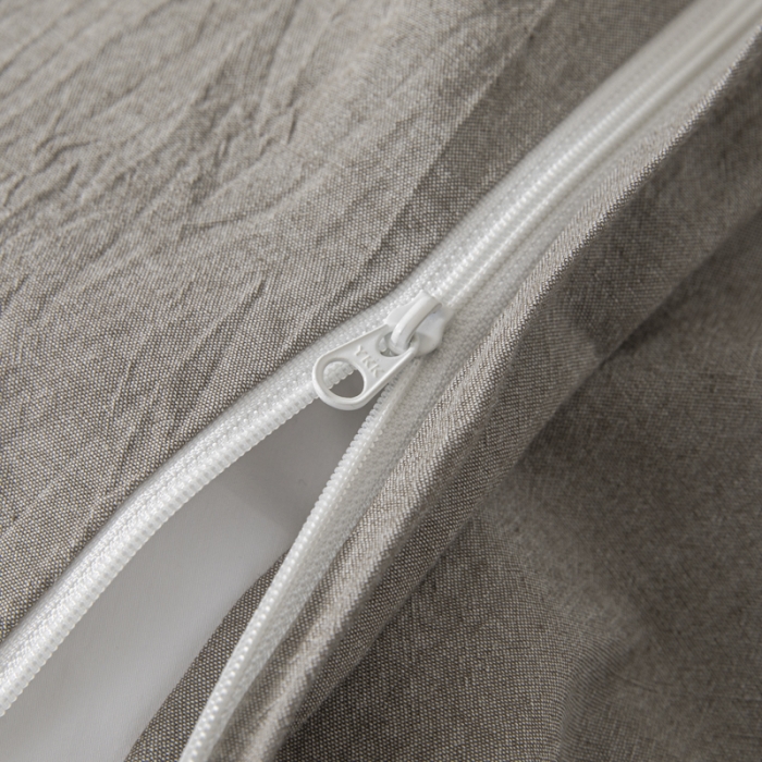 91家纺网 家纺一手货源 找家纺 安莱生活 2023新款A类简约棉麻树叶拼边四件套 棉麻拼边纽扣款-浅灰