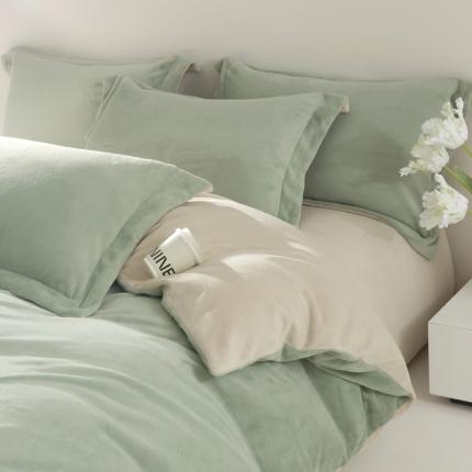91家纺网 家纺一手货源 找家纺 万盛家纺 2025新款230克全消光牛奶绒拼色四件套 简昔绿-星暖咖