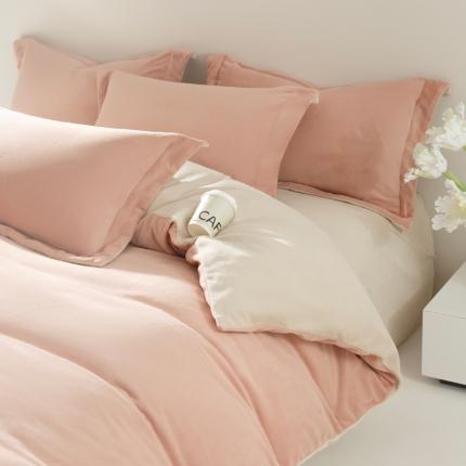 91家纺网 家纺一手货源 找家纺 万盛家纺 2025新款230克全消光牛奶绒拼色四件套 星柚粉-星暖咖