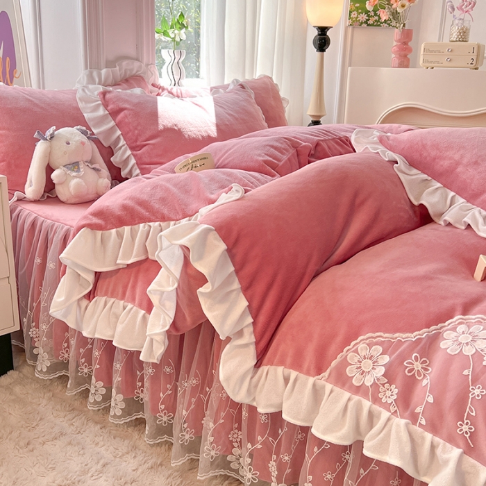 91家纺网 家纺一手货源 找家纺 唐人居 2025新款加厚牛奶绒蕾丝花边四件套-花颜 花颜-桃粉