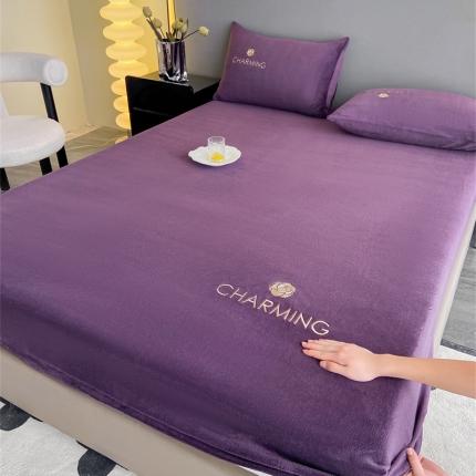 91家纺网 家纺一手货源 找家纺 （总）古吉梦 2023新款牛奶绒刺绣床笠-琳达