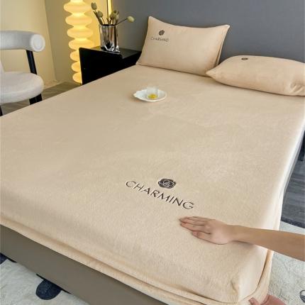 91家纺网 家纺一手货源 找家纺 古吉梦 2023新款牛奶绒刺绣床笠-琳达 琳达-香槟