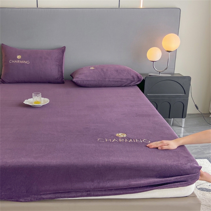 91家纺网 家纺一手货源 找家纺 古吉梦 2023新款牛奶绒刺绣床笠-琳达 琳达-帝王紫