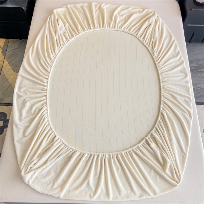 91家纺网 家纺一手货源 找家纺 古吉梦 2023新款牛奶绒刺绣床笠-琳达 琳达-奶芋色