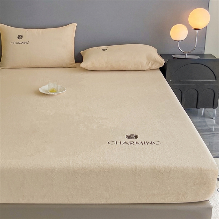 91家纺网 家纺一手货源 找家纺 古吉梦 2023新款牛奶绒刺绣床笠-琳达 琳达-香槟