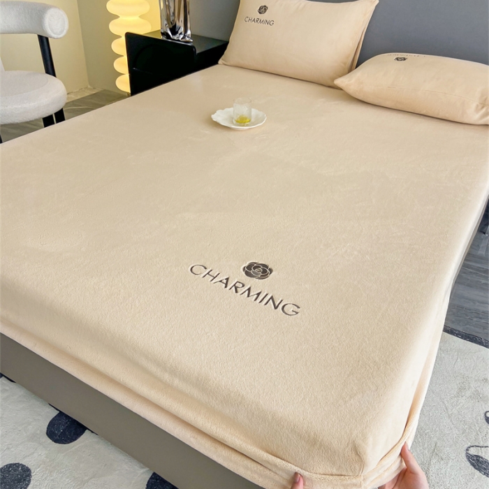 91家纺网 家纺一手货源 找家纺 古吉梦 2023新款牛奶绒刺绣床笠-琳达 琳达-香槟