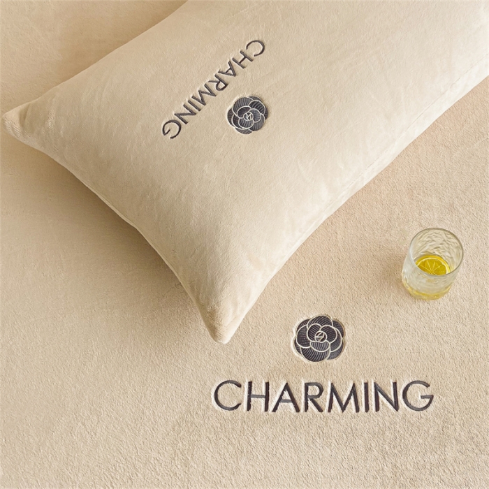 91家纺网 家纺一手货源 找家纺 古吉梦 2023新款牛奶绒刺绣床笠-琳达 琳达-香槟