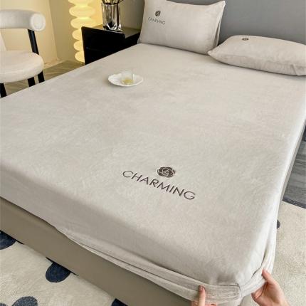 古吉梦 2023新款牛奶绒刺绣床笠-琳达 琳达-香草灰