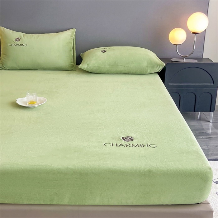 91家纺网 家纺一手货源 找家纺 古吉梦 2023新款牛奶绒刺绣床笠-琳达 琳达-月百绿