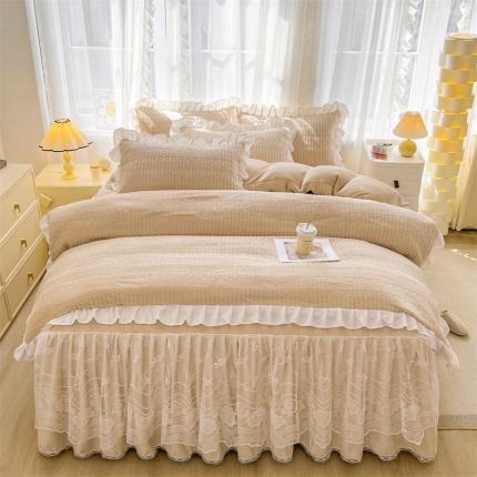 宜凡家纺 2023新款牛奶绒印花夹棉被套床笠式床裙四件套 爱心-浅驼色