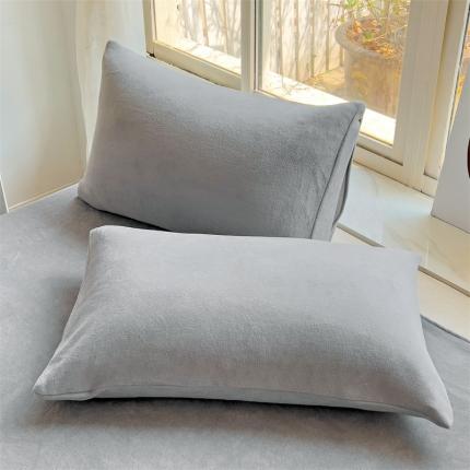 91家纺网 家纺一手货源 找家纺 （总）极梦 冬季牛奶绒枕套加厚加绒亲肤柔软枕芯套