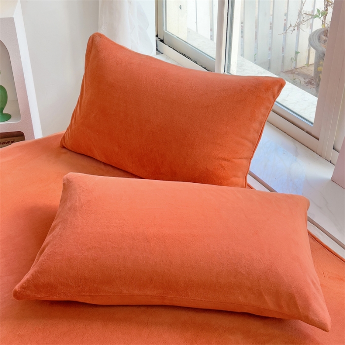91家纺网 家纺一手货源 找家纺 （总）极梦 冬季牛奶绒枕套加厚加绒亲肤柔软枕芯套