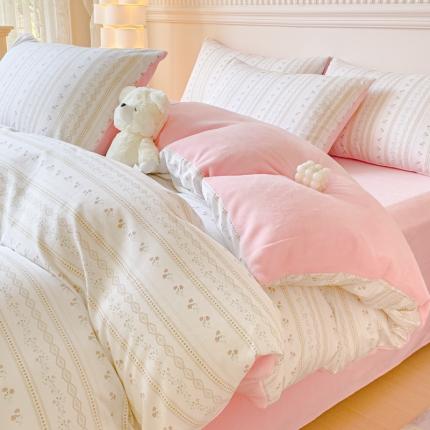 91家纺网 家纺一手货源 找家纺 金丝鸟家纺 2023新款全棉印花加牛奶绒四件套 烟雨枫间 a棉b牛奶绒