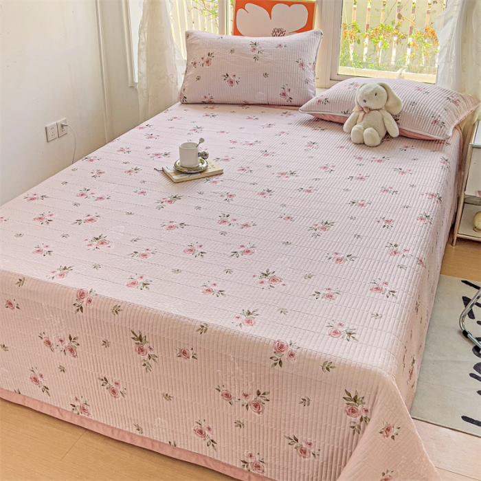 91家纺网 家纺一手货源 找家纺 上喜 热卖莫代尔绒夹棉床盖三件套 朵朵花开粉