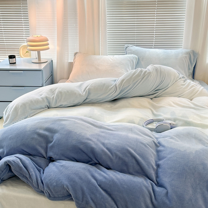 91家纺网 家纺一手货源 找家纺 昔可家纺 2023新款柔软亲肤晕染牛奶绒四件套 那片蓝海