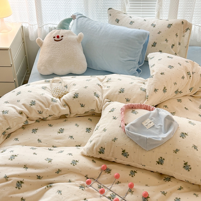 91家纺网 家纺一手货源 找家纺 （总）昔可 2023新款柔软舒适混搭牛奶绒四件套