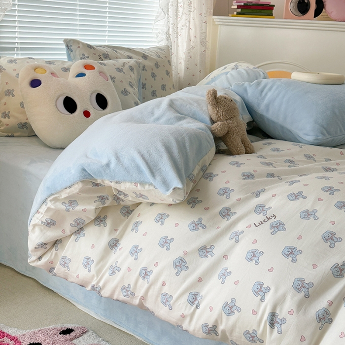 91家纺网 家纺一手货源 找家纺 昔可 2023新款亲肤柔软棉加绒四件套 爱心玩偶兔