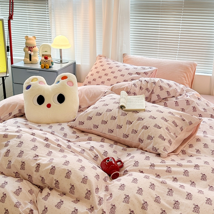 91家纺网 家纺一手货源 找家纺 昔可 2023新款亲肤柔软棉加绒四件套 淘气狗狗