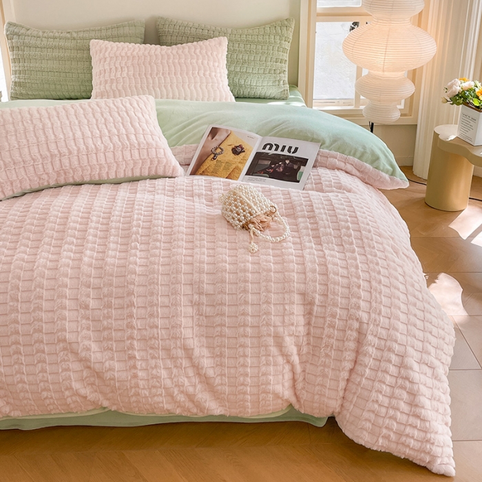 91家纺网 家纺一手货源 找家纺 （总）安哆啦加厚9斤獭兔毛绒兔兔绒剪花牛奶绒四件套纯色双拼系列