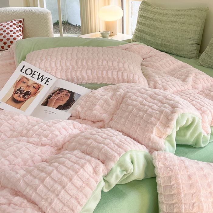 91家纺网 家纺一手货源 找家纺 （总）安哆啦加厚9斤獭兔毛绒兔兔绒剪花牛奶绒四件套纯色双拼系列