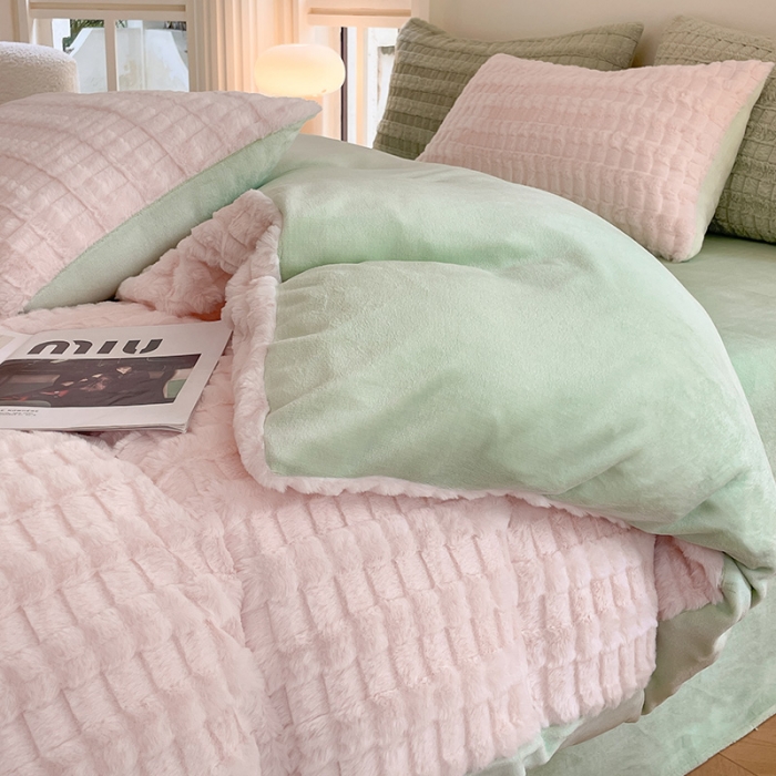 91家纺网 家纺一手货源 找家纺 （总）安哆啦加厚9斤獭兔毛绒兔兔绒剪花牛奶绒四件套纯色双拼系列