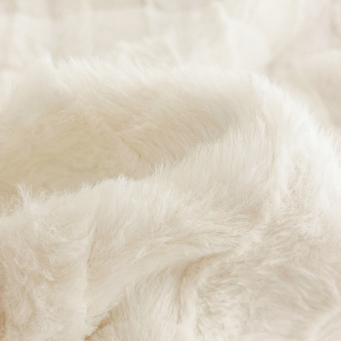 91家纺网 家纺一手货源 找家纺 安哆啦加厚9斤獭兔毛绒兔兔绒剪花牛奶绒四件套纯色双拼系列 奶白咖