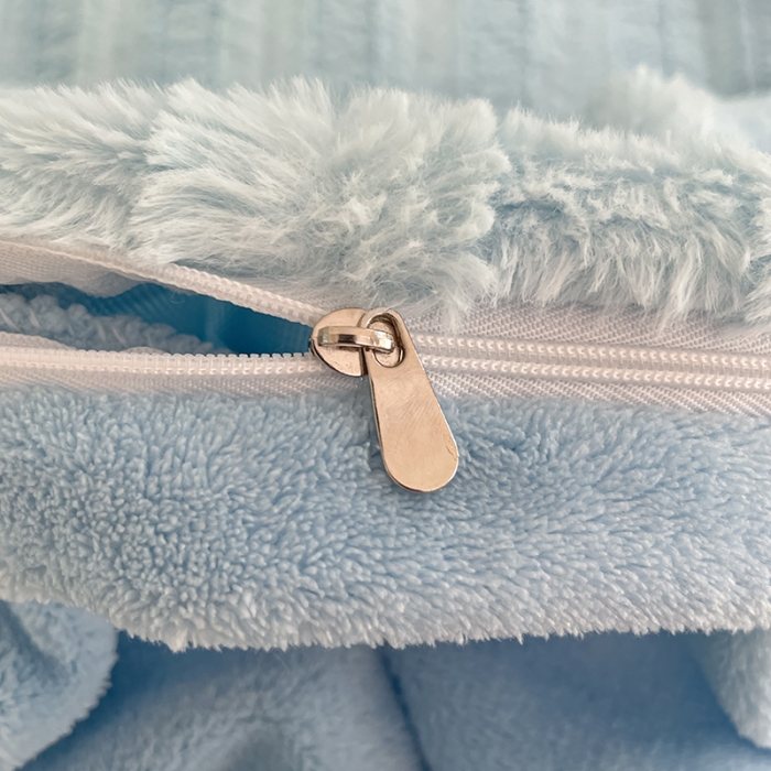 91家纺网 家纺一手货源 找家纺 安哆啦加厚9斤獭兔毛绒兔兔绒剪花牛奶绒四件套纯色双拼系列 天空蓝