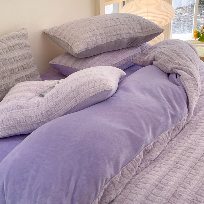 91家纺网 家纺一手货源 找家纺 安哆啦加厚9斤獭兔毛绒兔兔绒剪花牛奶绒四件套纯色双拼系列 炫彩紫