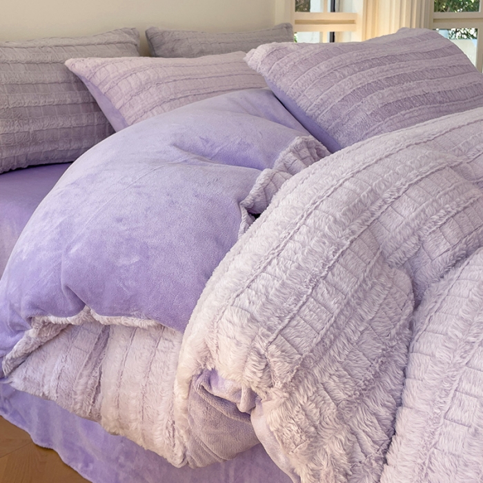 91家纺网 家纺一手货源 找家纺 安哆啦加厚9斤獭兔毛绒兔兔绒剪花牛奶绒四件套纯色双拼系列 炫彩紫