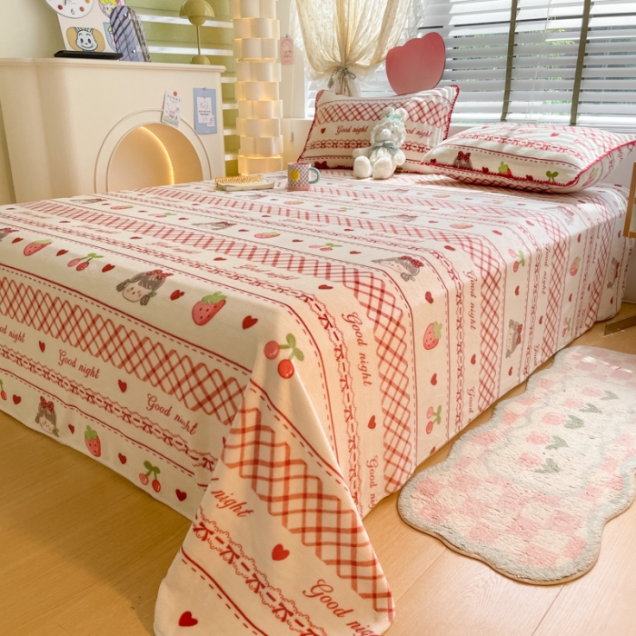 91家纺网 家纺一手货源 找家纺 安哆啦 2024新款高克重小清新牛奶绒单床单 草莓女孩