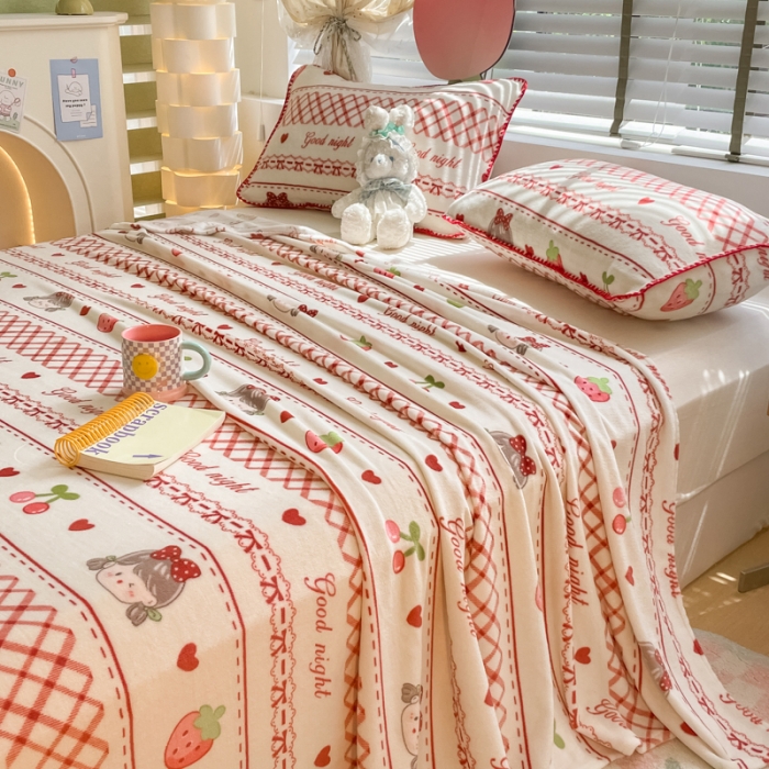 91家纺网 家纺一手货源 找家纺 安哆啦 2024新款高克重小清新牛奶绒单床单 草莓女孩