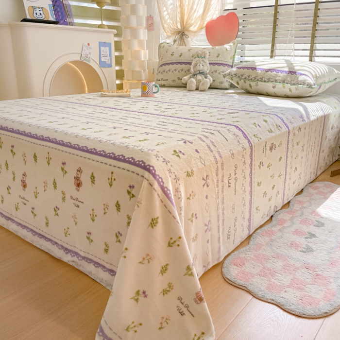 91家纺网 家纺一手货源 找家纺 安哆啦 2024新款高克重小清新牛奶绒单床单 蕾丝兔